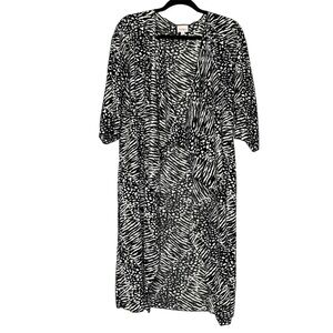 LulaRoe black and white zebra stripe draped‎ Jacket. Size M